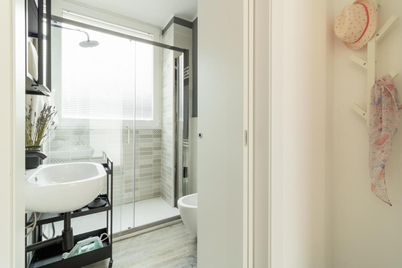 Navigli - Chic And Sophisticated Home In Milano Eksteriør bilde
